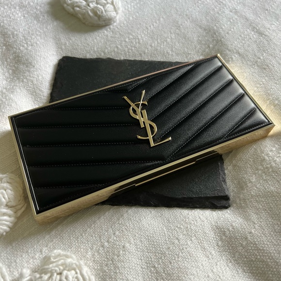 YSL Couture clutch 10 eyeshadow palette - Picture 4 of 5